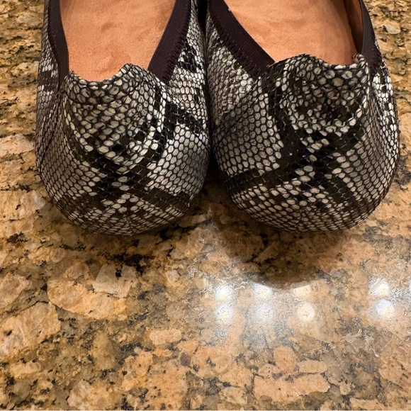 Vionic shoes - Picture 6 of 7